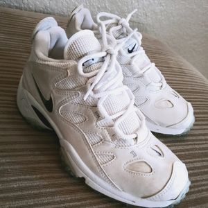 Vintage 1997 nike air sneakers